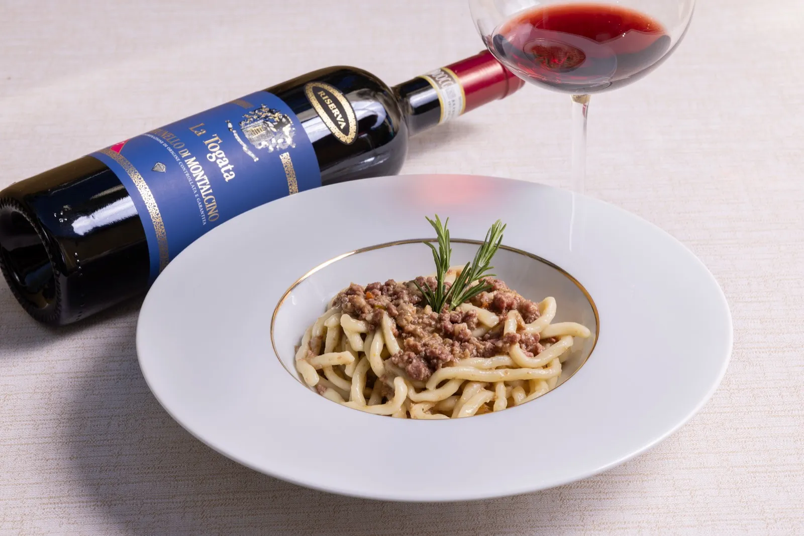 Pici al ragù con Brunello di Montalcino La Togata